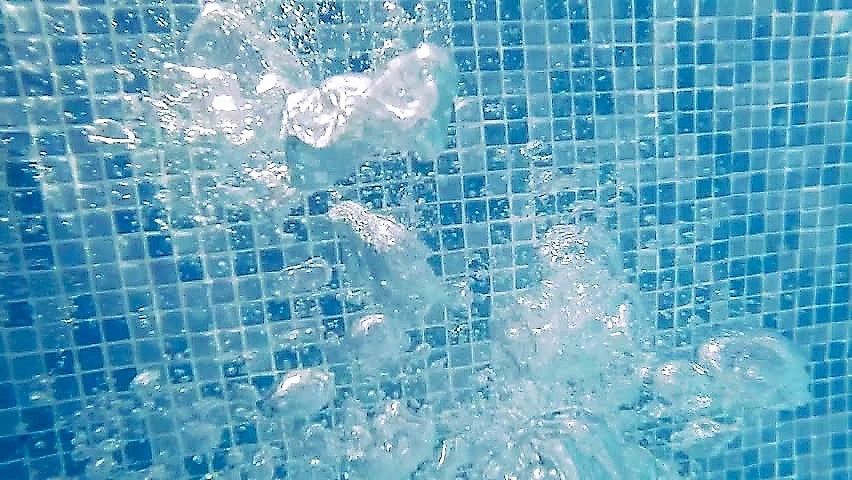 Pool Filter Cleaning Benefits